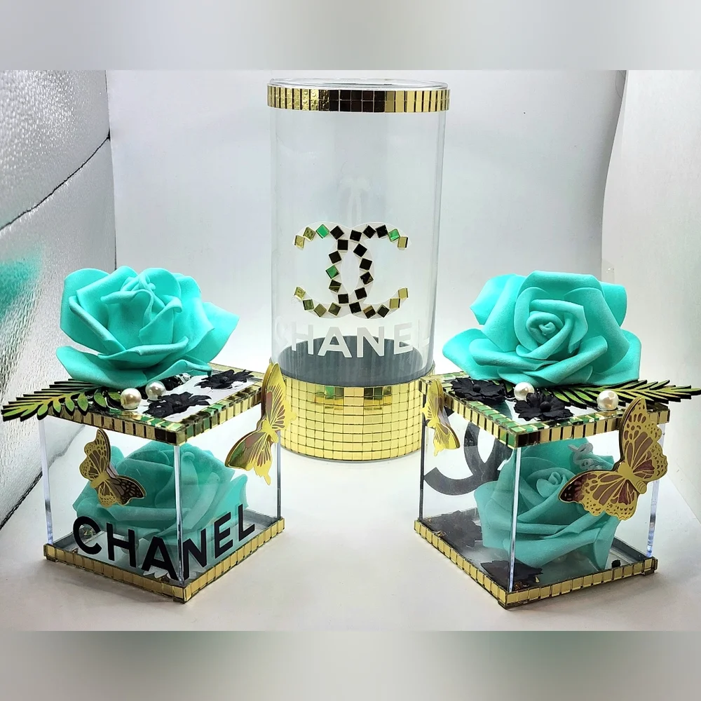 Flower Vase With Matching Decor Three-piece Set